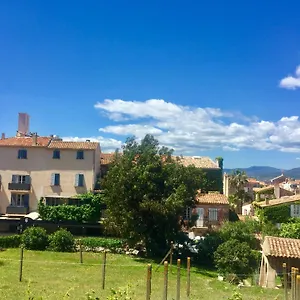 Hotell B, Saint-Tropez